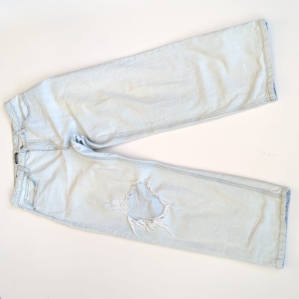 Wild Fable Women's High-Rise Baggy Ripped Jeans size 10 - Picture 3 of 6